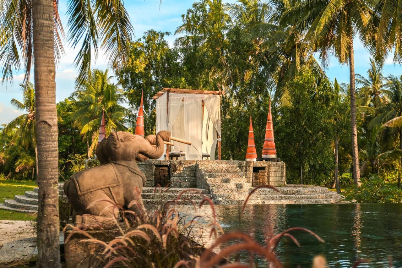 Tugu Lombok